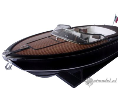 Riva_Iseo S0083P (3) Riva_Iseo S0083P (3)